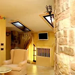 Ristorante Al Castello Di Monte Valenza
