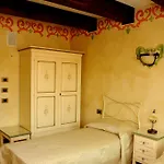 Ristorante Al Castello Di Monte Hotel 3*