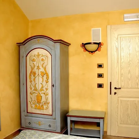 Ristorante Al Castello Di Monte מלון ולנצה