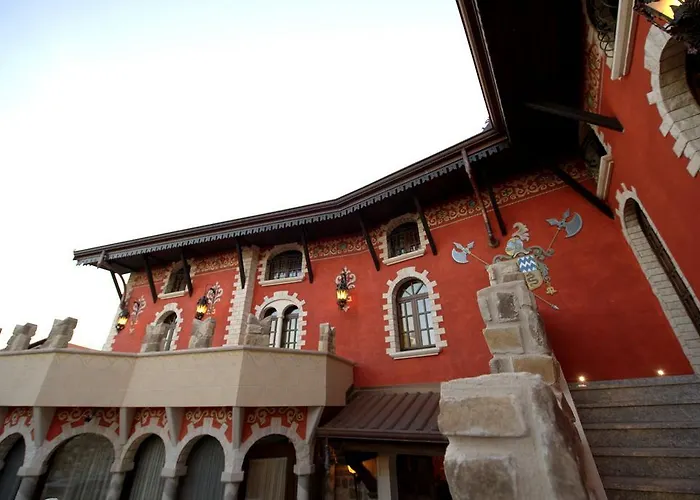 فندق Ristorante Al Castello Di Monte